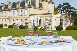 Château La Chenevière