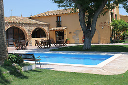 MASIA CA LA CAPUTXETA & GOLF