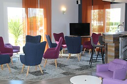 Hotel The Originals Tours Nord La Terrasse