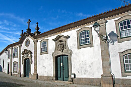 SOLAR DOS CARVALHOS