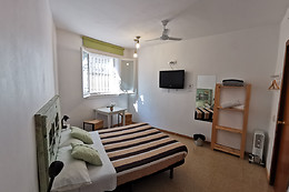 MUCHA MASIA HOSTEL RURAL-URBÀ
