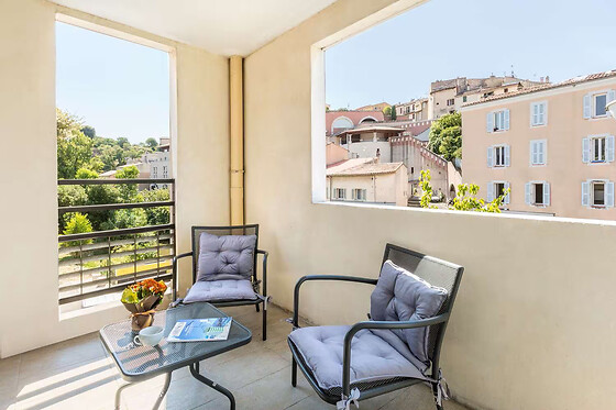 Linko Hotel Aubagne - photo 11