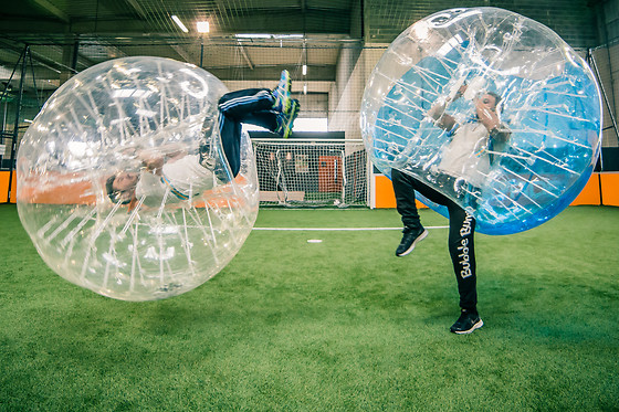 Bubble Bump (Lyon, Toulouse, Albi & Lille) - photo 2
