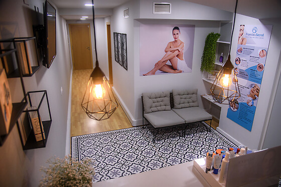 ESTETICA FRANCIA'S SECRET - photo 1