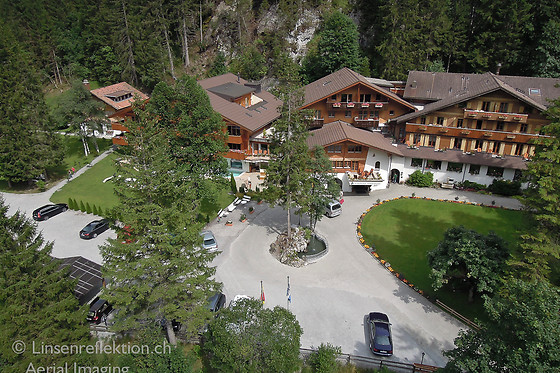 Walhotel Doldenhorn - photo 4