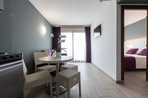 APARTHOTEL MIAMI PARK - photo 16