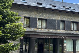 APARTHOTEL SIENTE BOI & SPA