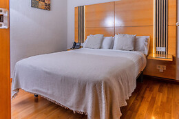 HOTEL SERRANO