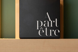 A part être